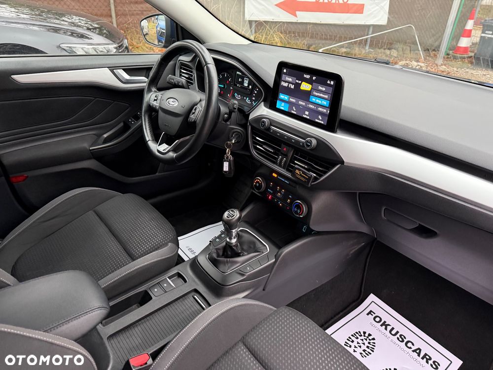 Ford Focus 1.5 EcoBlue Connected - 24