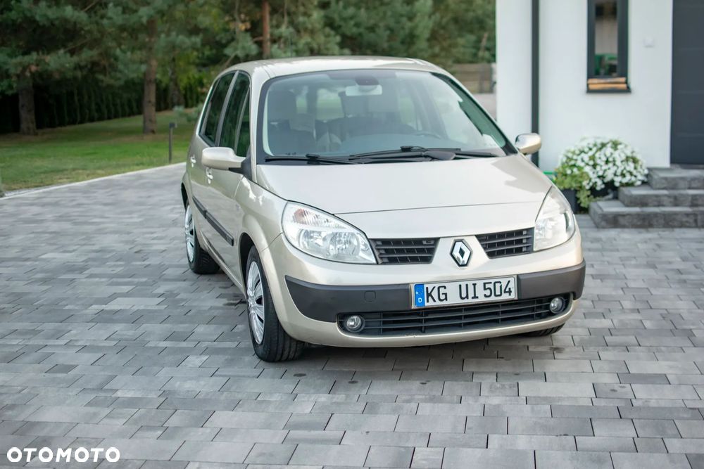 Renault Scenic - 2