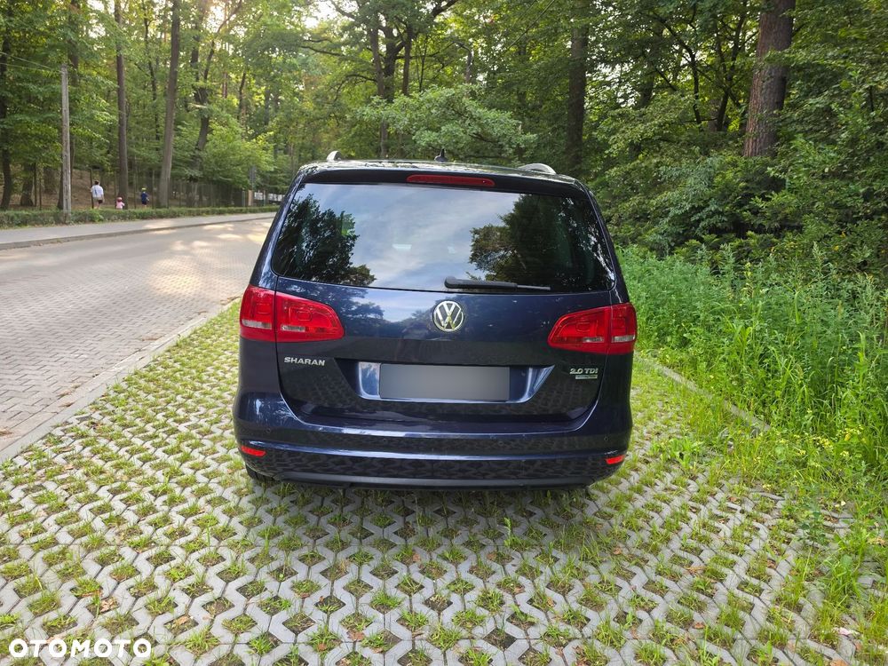 Volkswagen Sharan 2.0 TDI Highline - 9