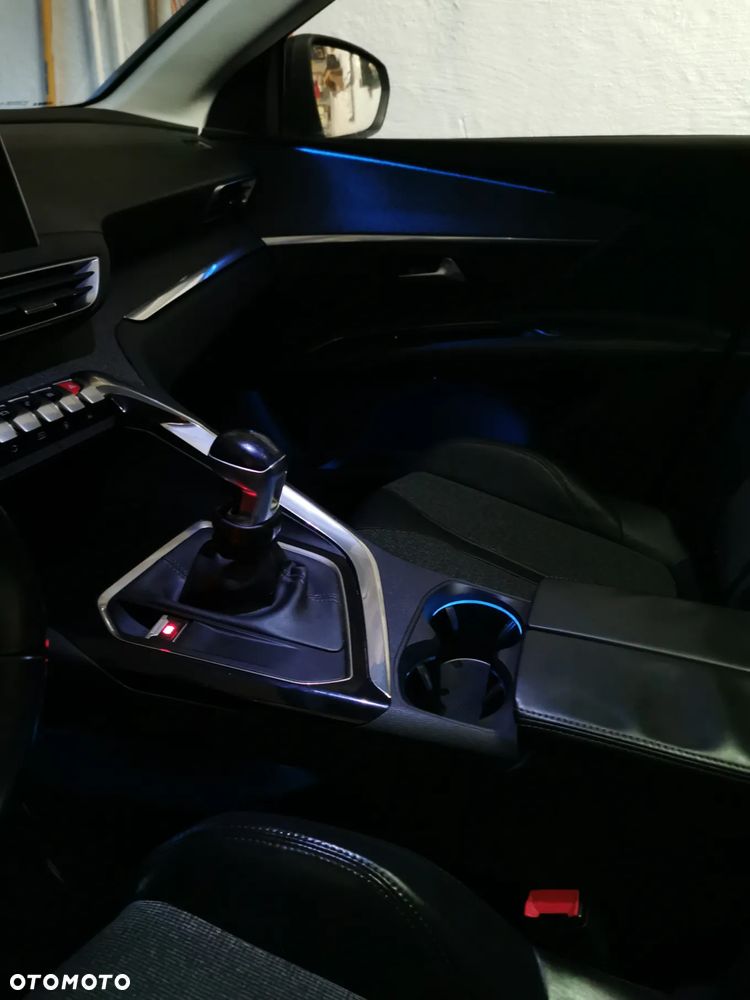 Peugeot 3008 BlueHDi 120 Stop & Start Allure - 18