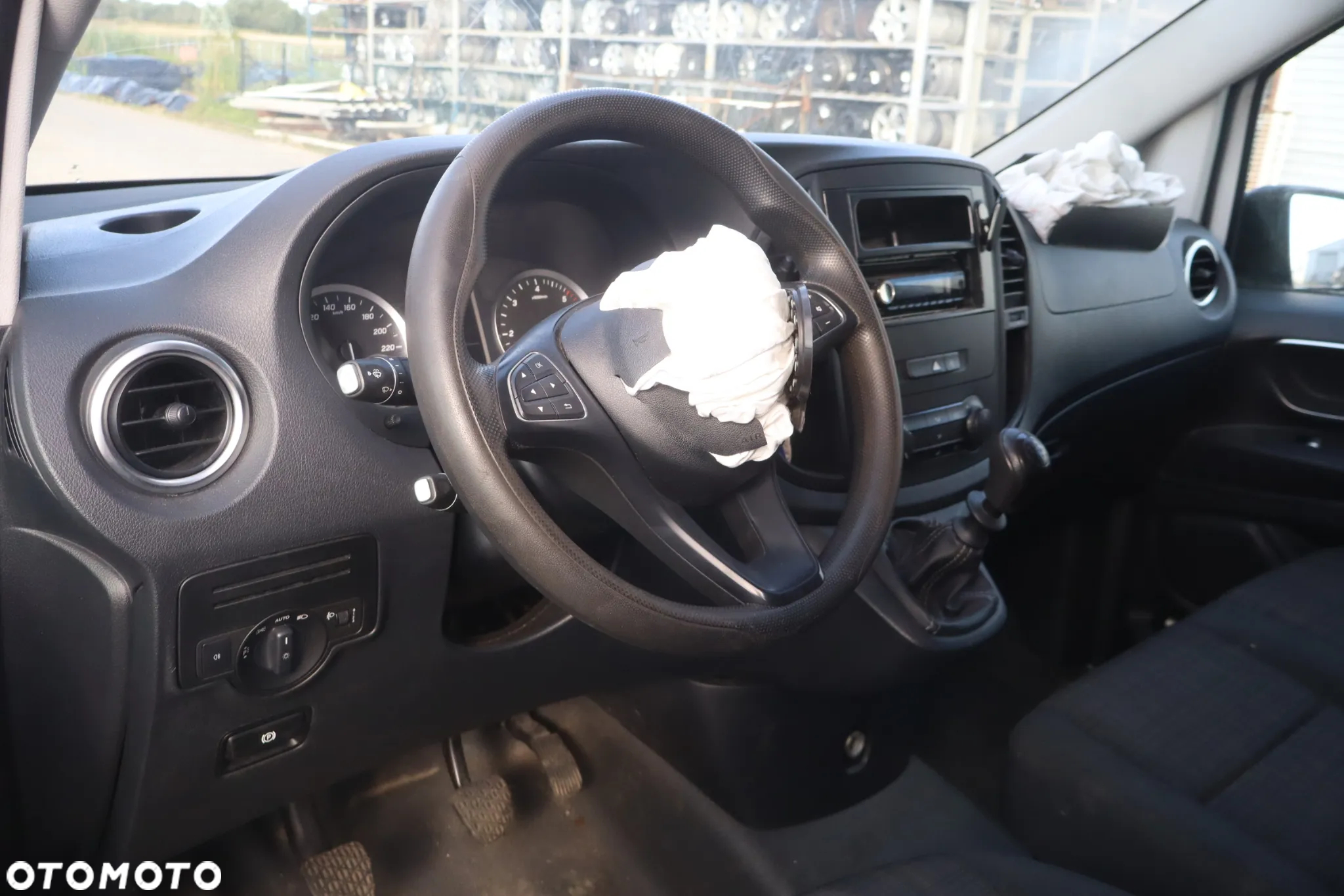 Mercedes-Benz Vito - 9