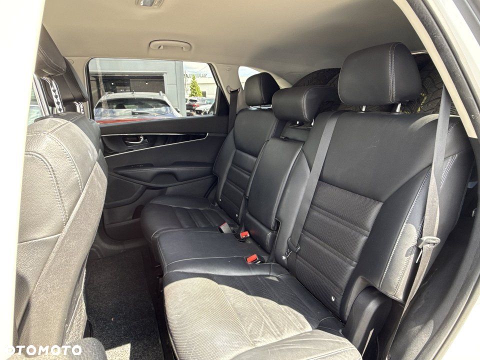 Kia Sorento - 13