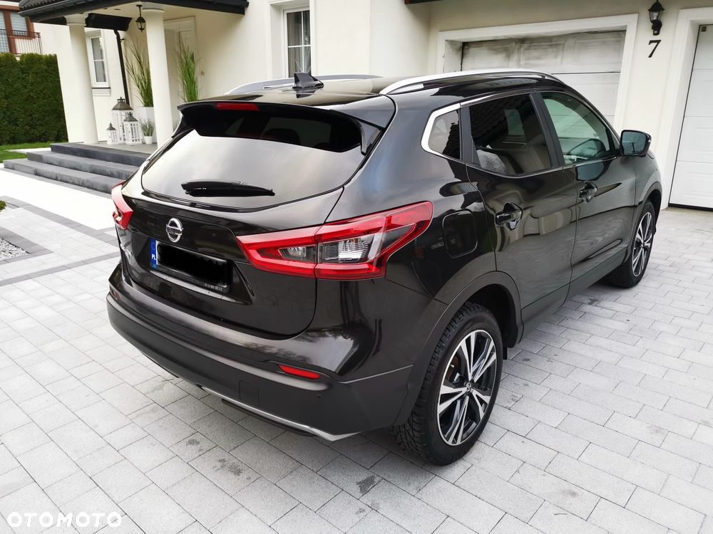 Nissan Qashqai 1.2 DIG-T Xtronic N-Connecta - 4