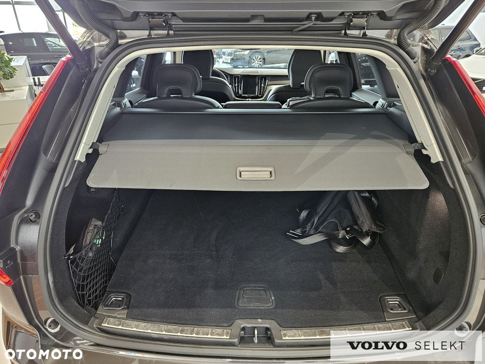 Volvo XC 60 - 30