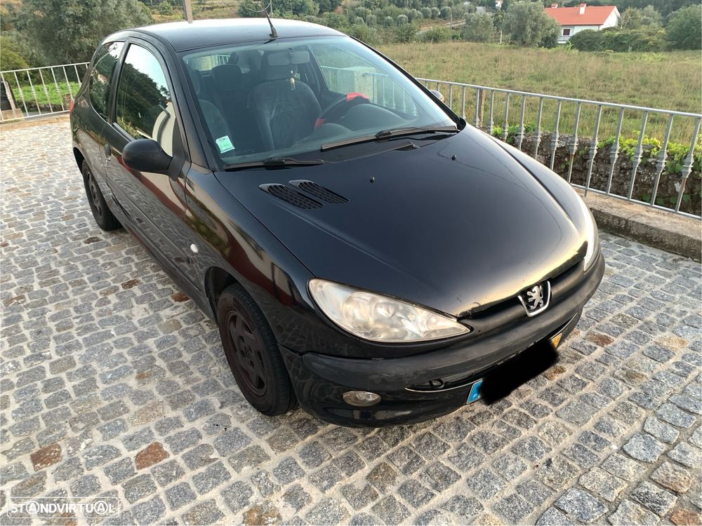 Peugeot 206 1.1 XR - 1