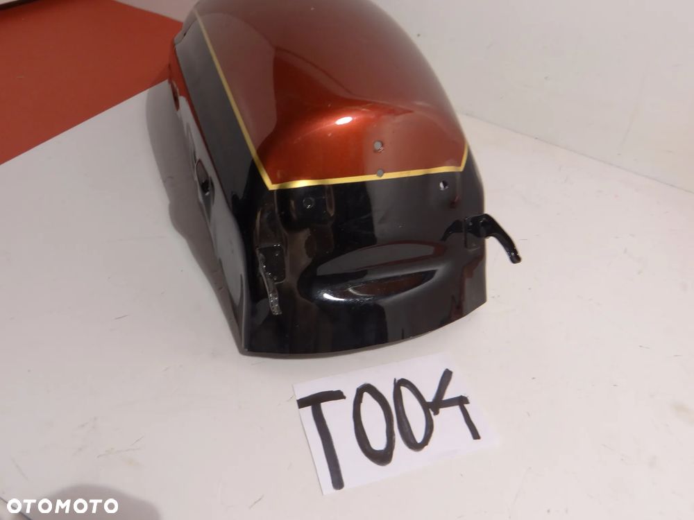 TRIUMPH RACET 3 BŁOTNIK TYŁ T004 - 6