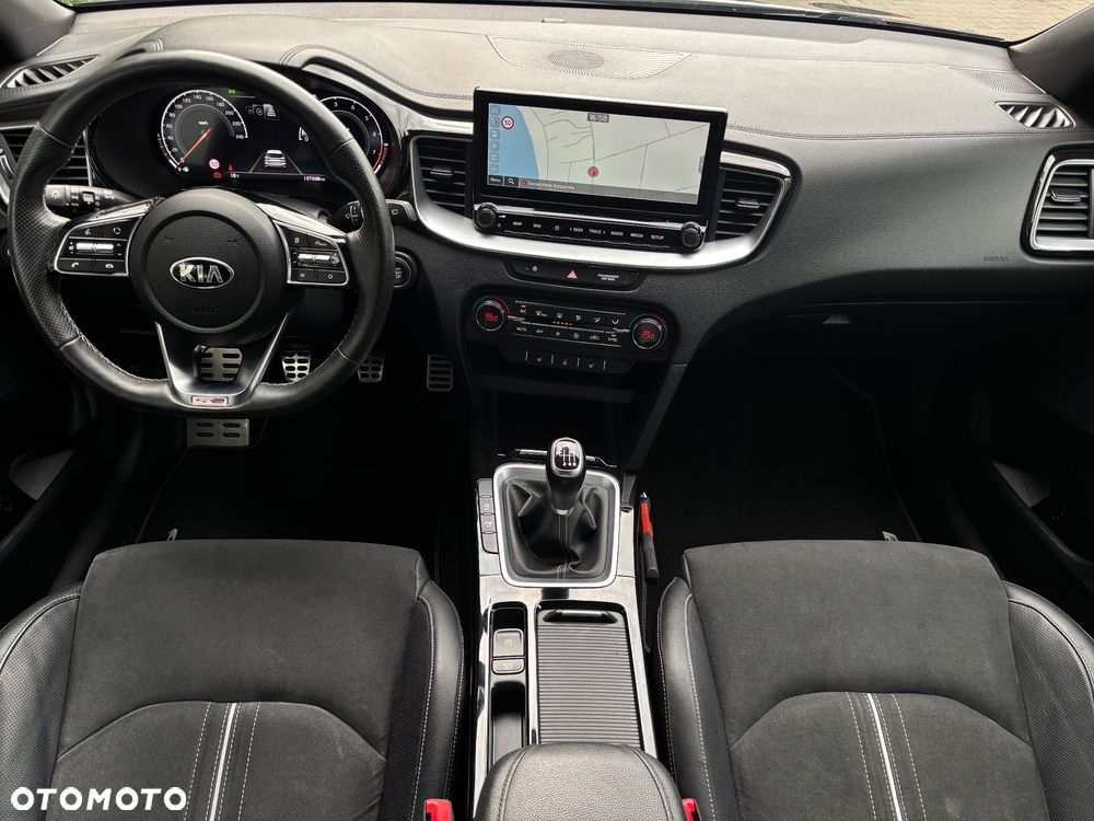 Kia ProCeed 1.4 T-GDI OPF GT LINE - 8
