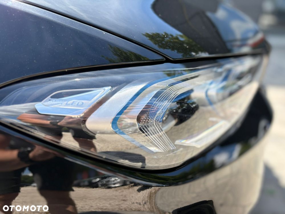 BMW Seria 3 318d - 14
