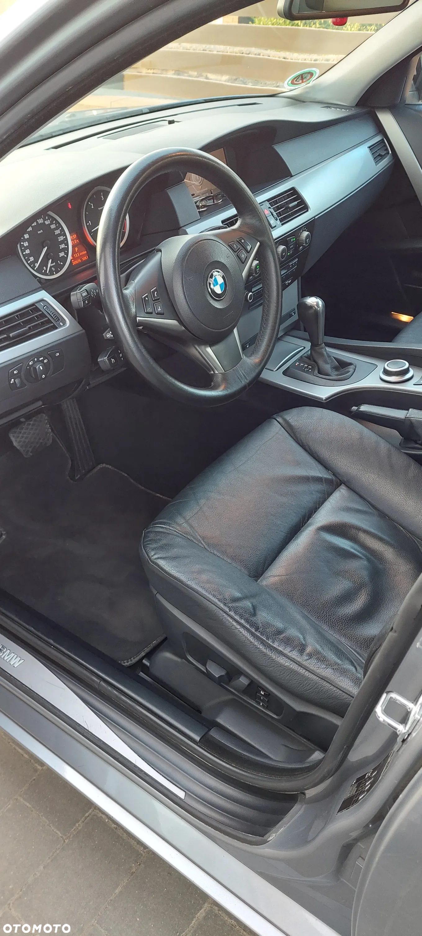 BMW Seria 5 - 8