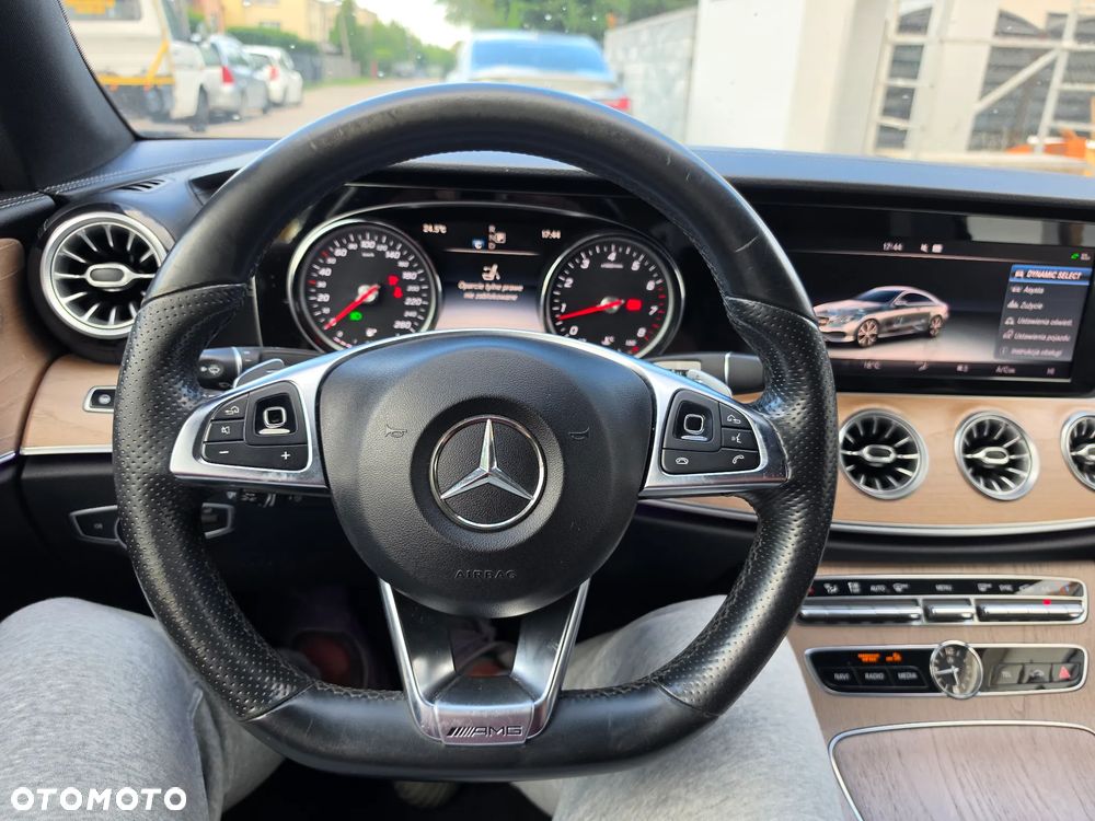 Mercedes-Benz Klasa E - 13