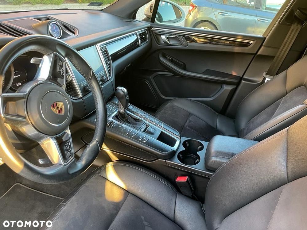 Porsche Macan Standard - 7