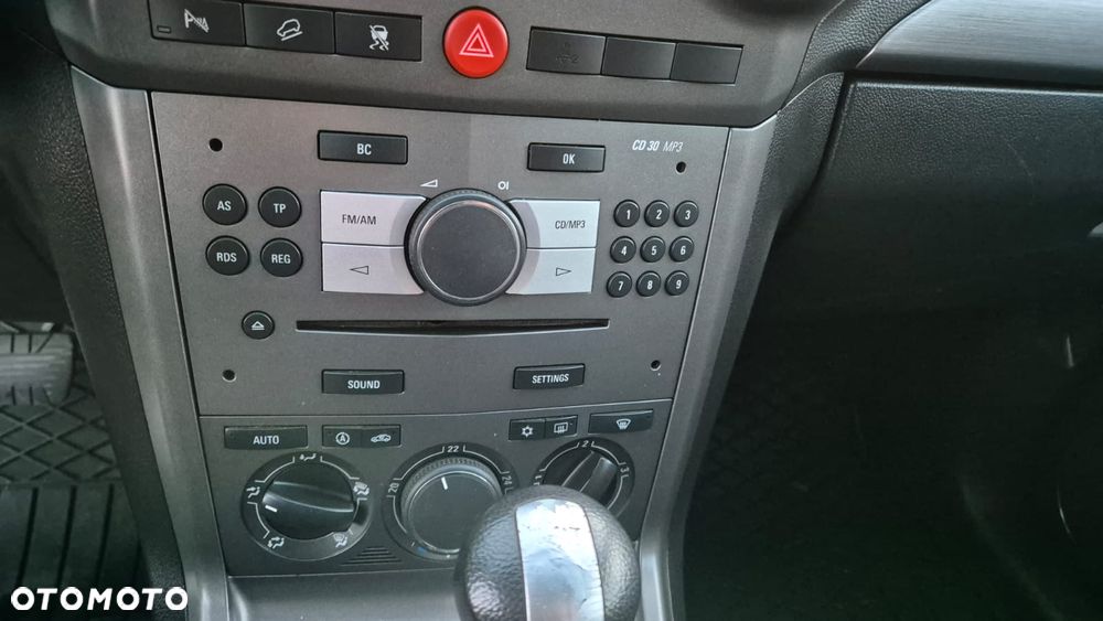 Opel Antara 2.0 CDTI Automatik 4x4 Edition - 22