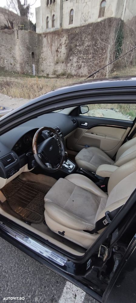 Ford Mondeo 2.0TDCi Aut. Ghia - 10