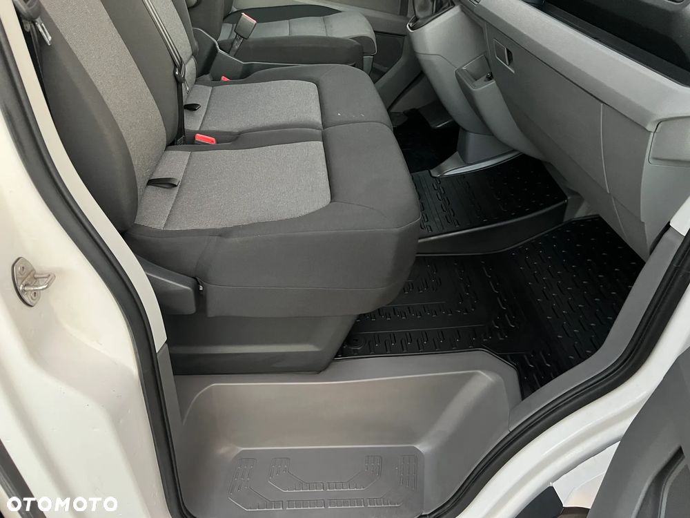 Volkswagen CRAFTER 35 - 34