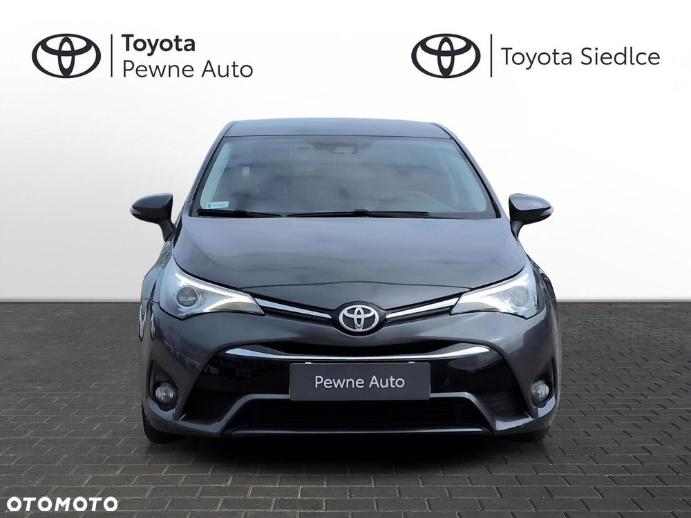 Toyota Avensis 2.0 D-4D Premium - 3