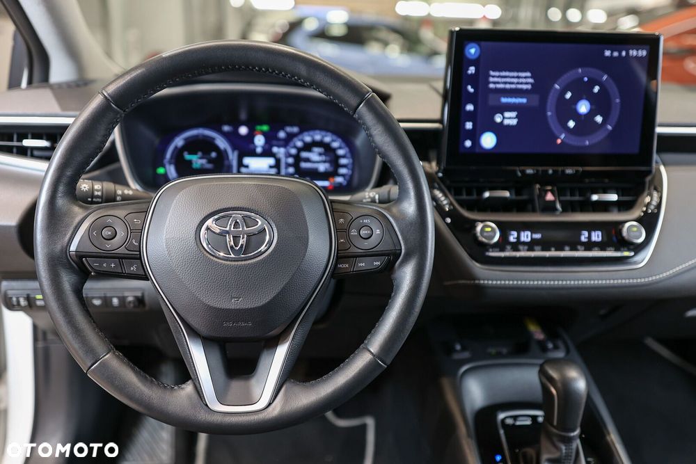 Toyota Corolla 1.8 Hybrid Comfort - 29
