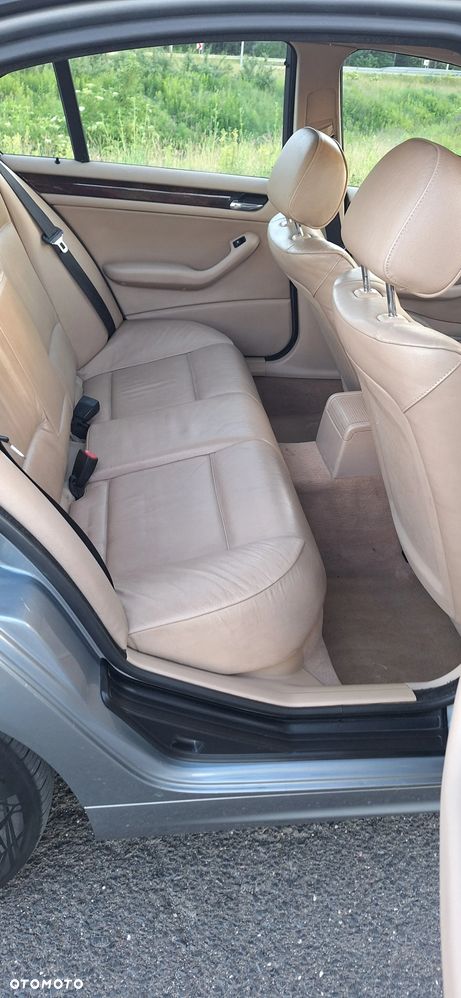 BMW Seria 3 - 18