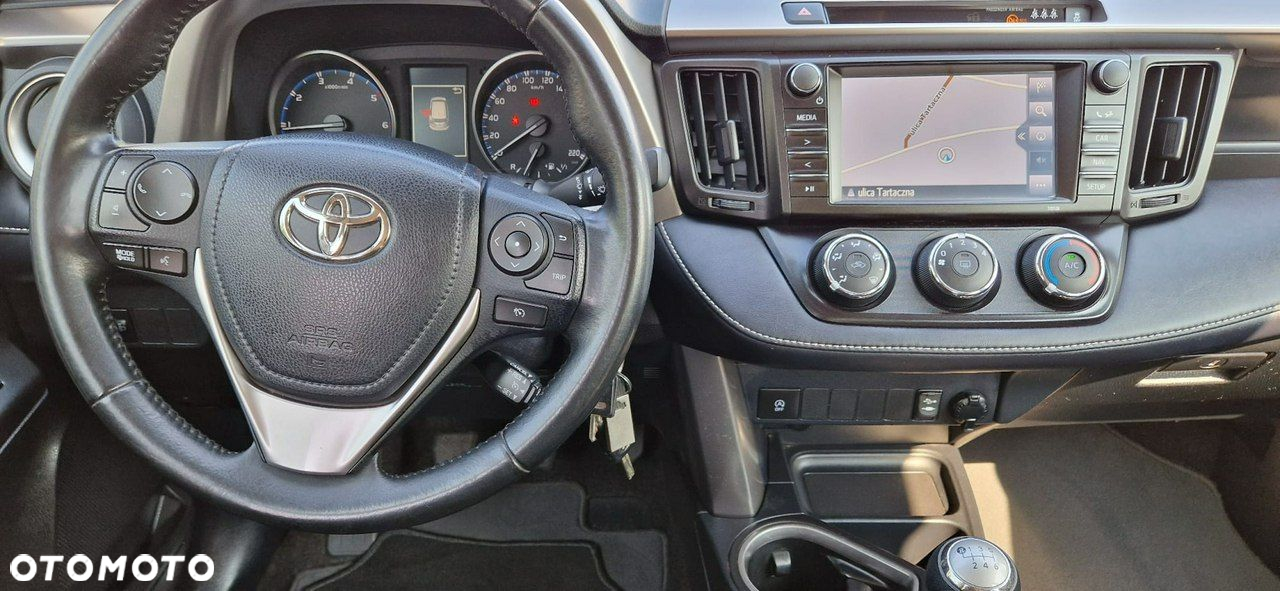 Toyota RAV4 - 22
