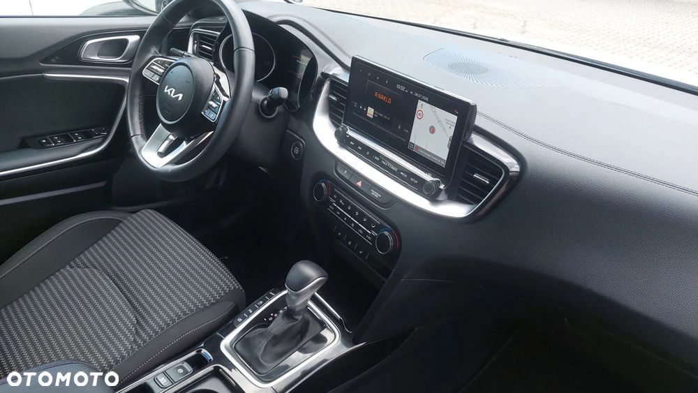 Kia Ceed 1.5 T-GDI GT-Line DCT - 17