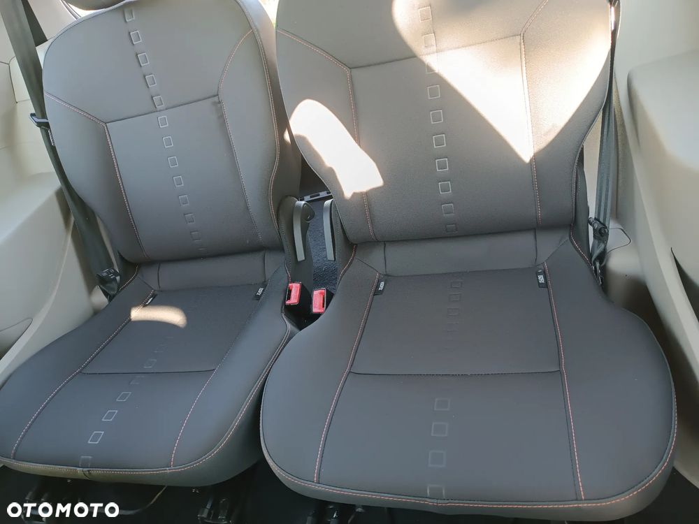 Renault Twingo 1.2 16V Elysee - 22