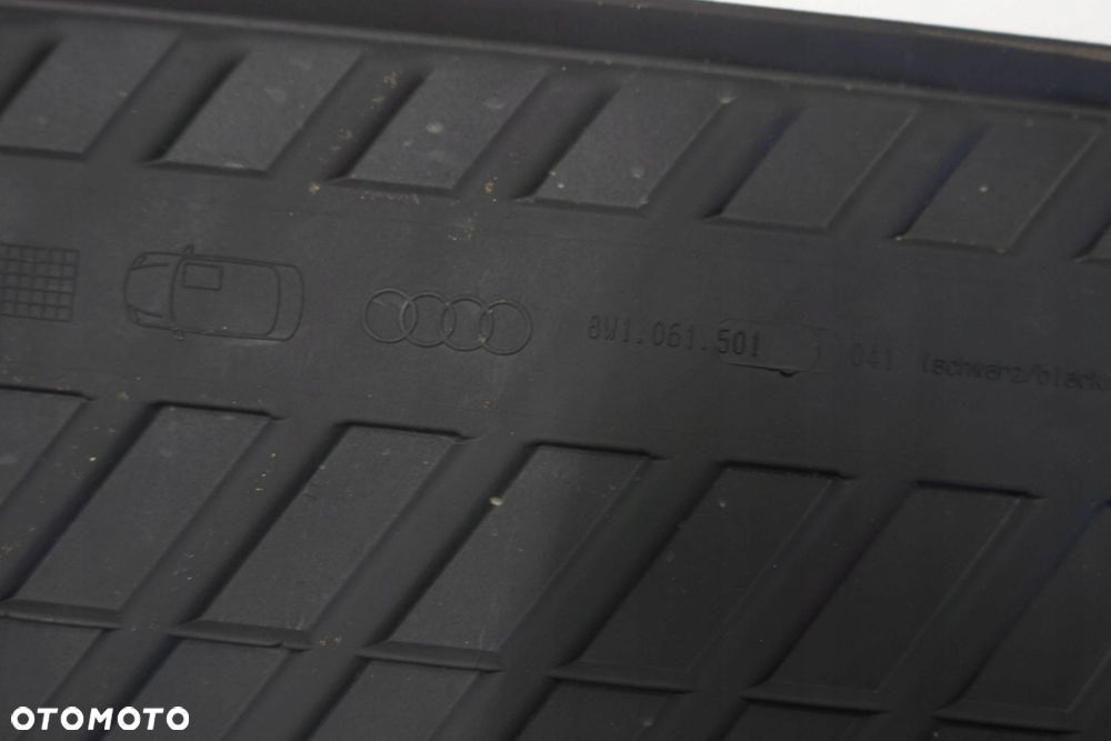 AUDI A4 B9 18R ZESTAW DYWANIKÓW GUMOWYCH PRZÓD TYŁ KOMPLET - 7