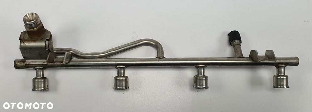 LISTWA WTRYSKOWA OPEL VECTRA C 1.8 16V - 1