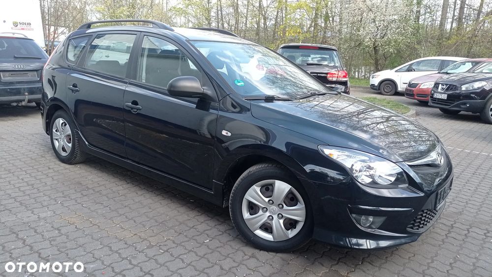 Hyundai i30 i30cw 1.4 Comfort - 27