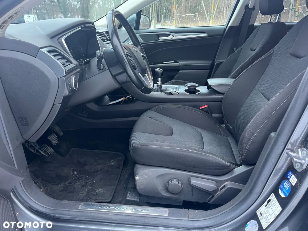 Ford Mondeo - 21