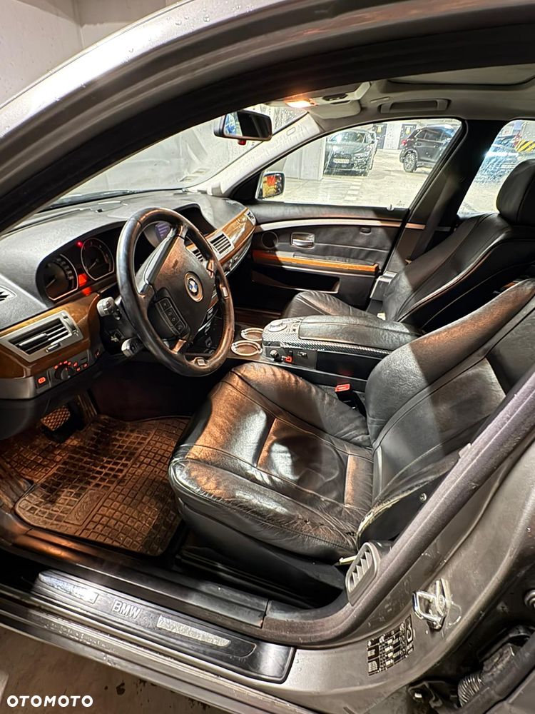 BMW Seria 7 - 5