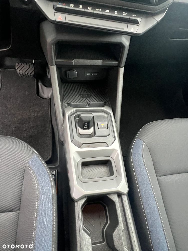 Dacia Duster 1.6 Full Hybrid 140 Extreme MMT - 14