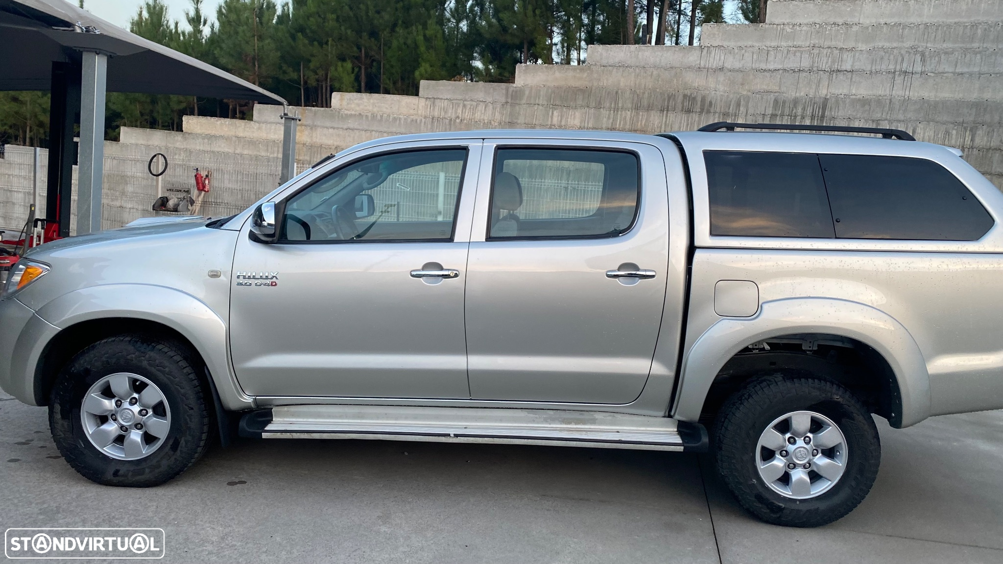 Toyota Hilux 3.0 D-4D 4WD CD Tracker CA - 13