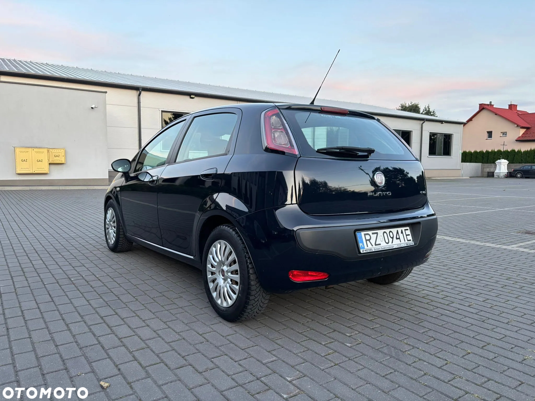 Fiat Punto Evo 1.3 Multijet 16V Dynamic - 4