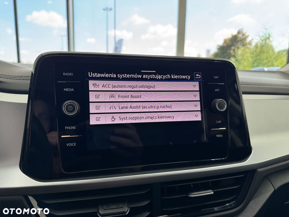 Volkswagen T-Roc 1.5 TSI Life DSG - 32