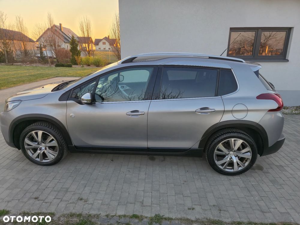 Peugeot 2008 - 9