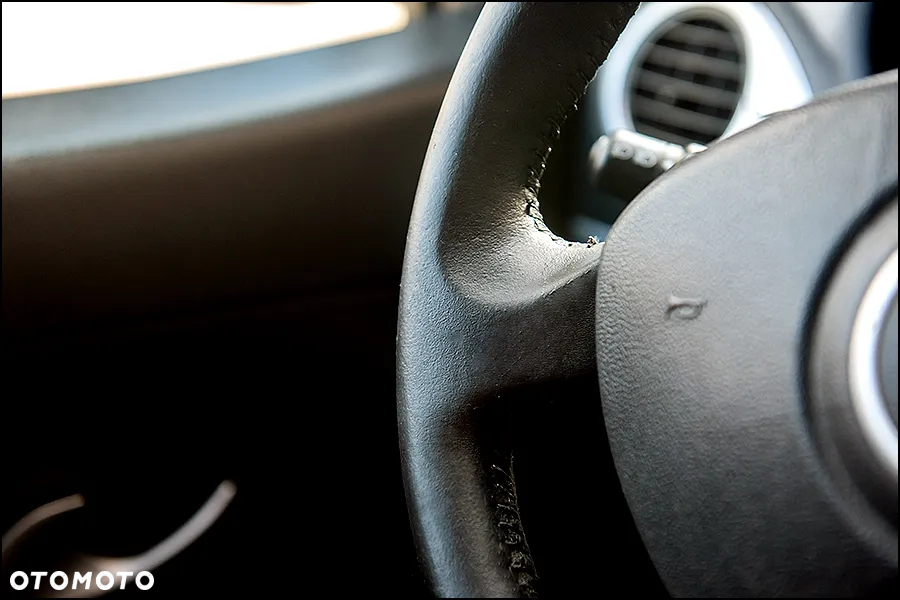 Renault Clio - 17