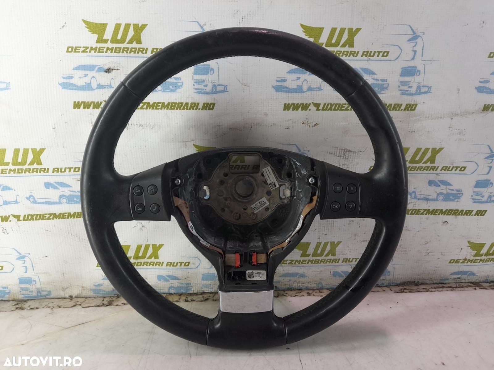 Volan in 3 spite 1Q0419091 Volkswagen VW Tiguan 1 5N [2007 - 2011] 2. - 1