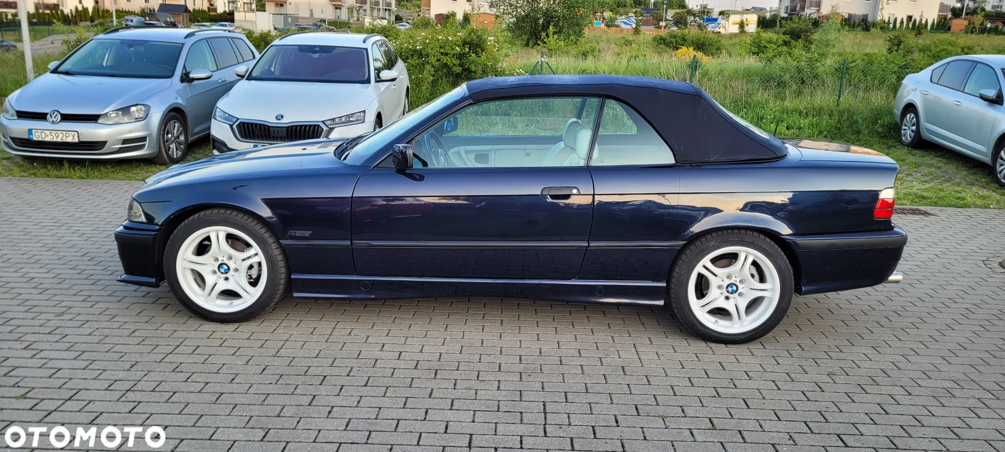 BMW Seria 3 318i Cabriolet - 7