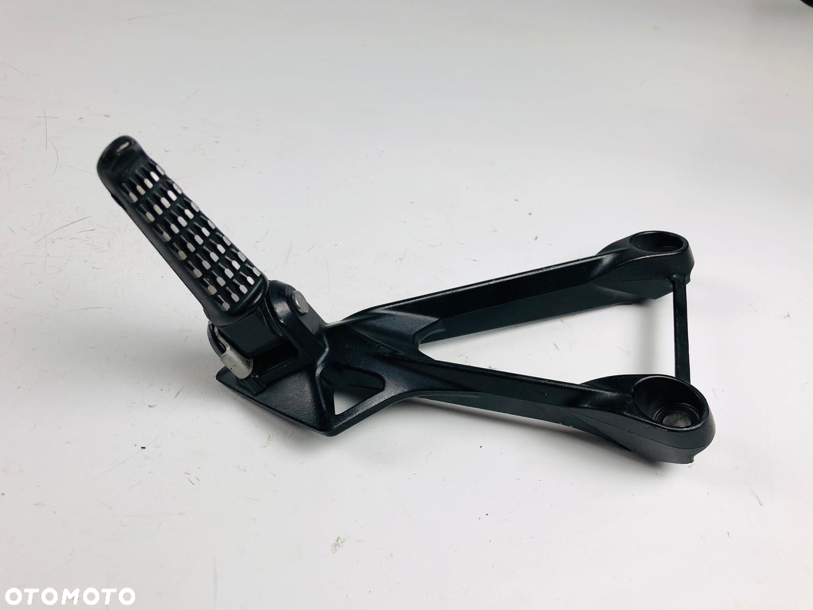 Kawasaki ZX6R 07-08 set podnóżek lewy tylny - 3