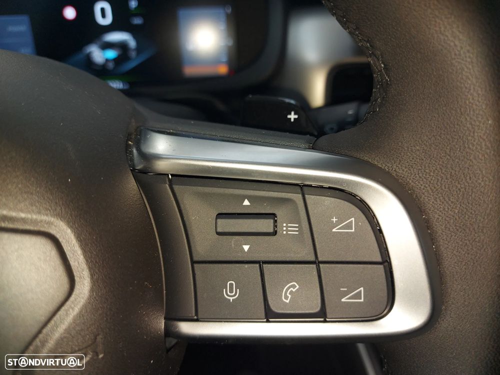 Jeep Avenger 1.2 e-Hybrid Altitude DCT - 32