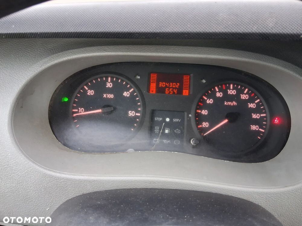 Renault Master - 15