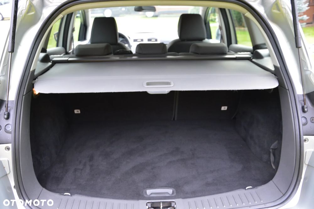 Ford Kuga 2.0 TDCi 4x4 Titanium - 31