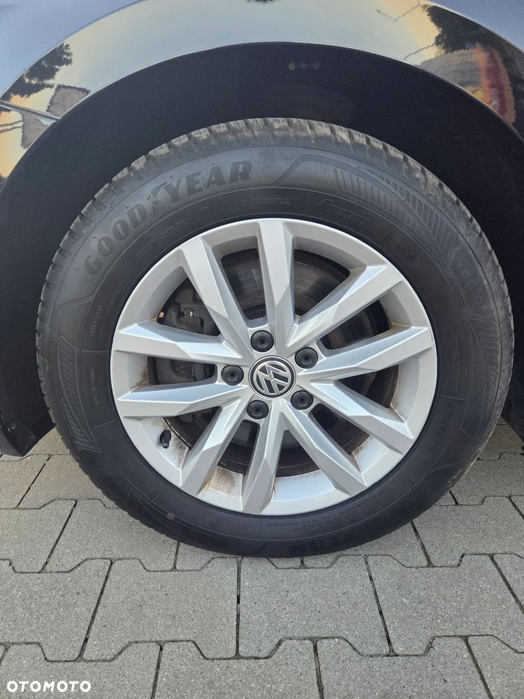 Volkswagen Passat 1.4 TSI ACT (BlueMotion Technology) Highline - 16