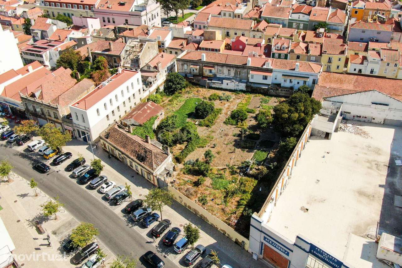 Setubal, lote urbano/ruinas com 2.242m2 no centro, PIP aprovado 19 apa - Grande imagem: 4/17