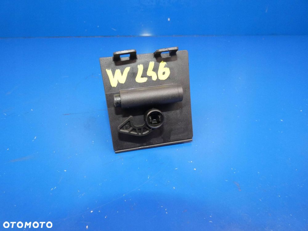 MERCEDES B KLASA W246 A W176 CLA W117 SIŁOWNIK ZAMEK KLAPKI WLEWU PALIWA - 2