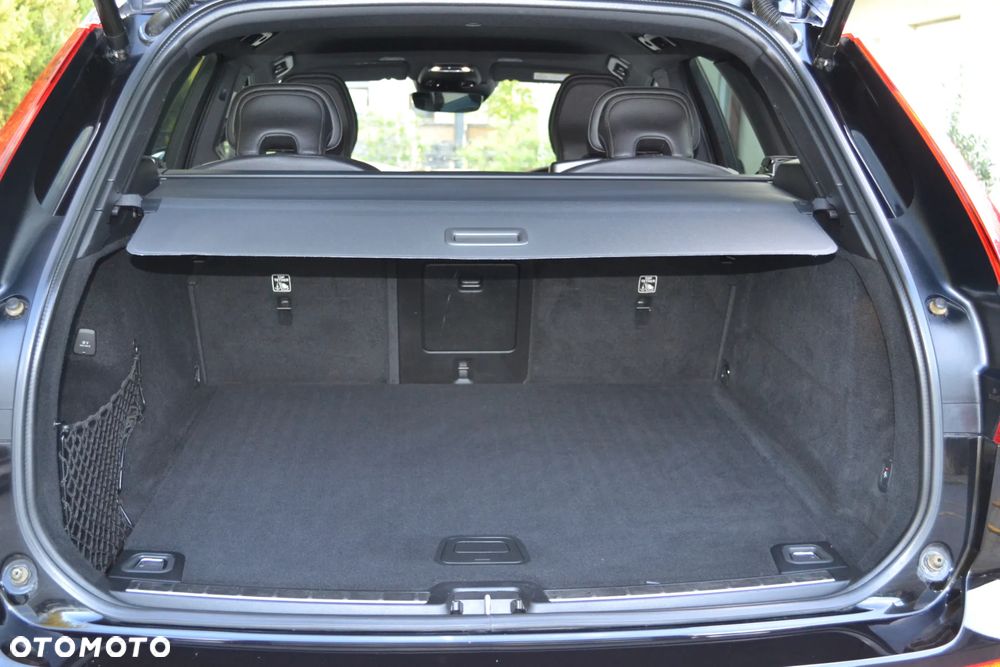 Volvo XC 60 - 35