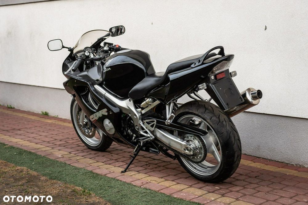 Honda CBR - 6