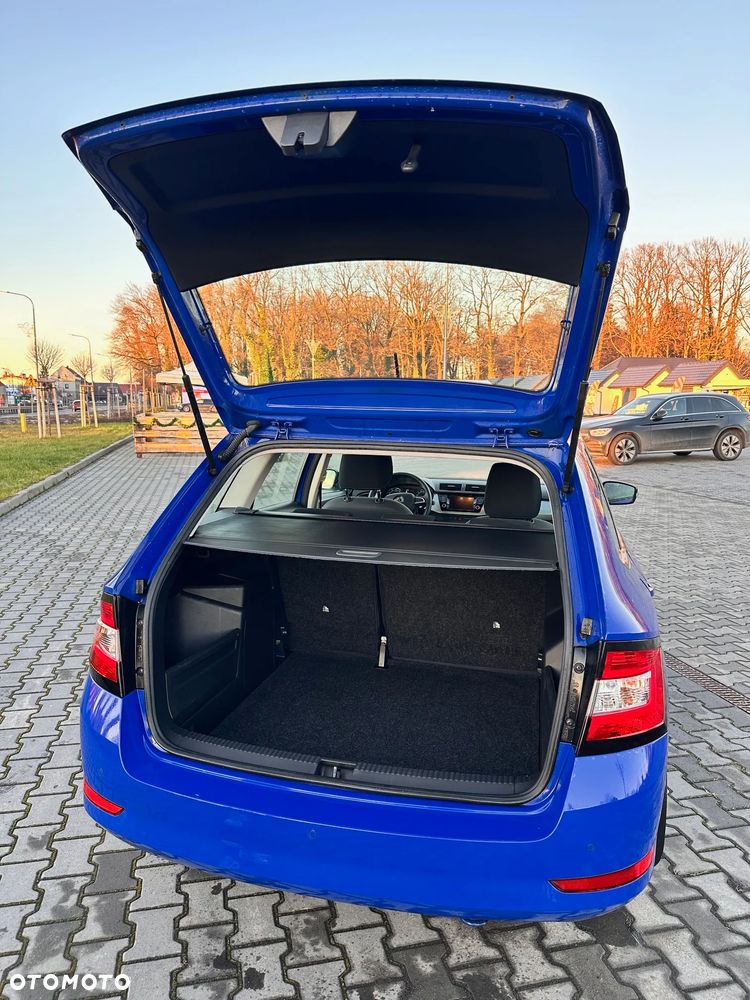 Skoda Fabia 1.0 TSI Ambition - 5