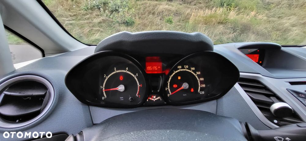 Ford Fiesta 1.25 Ambiente - 17