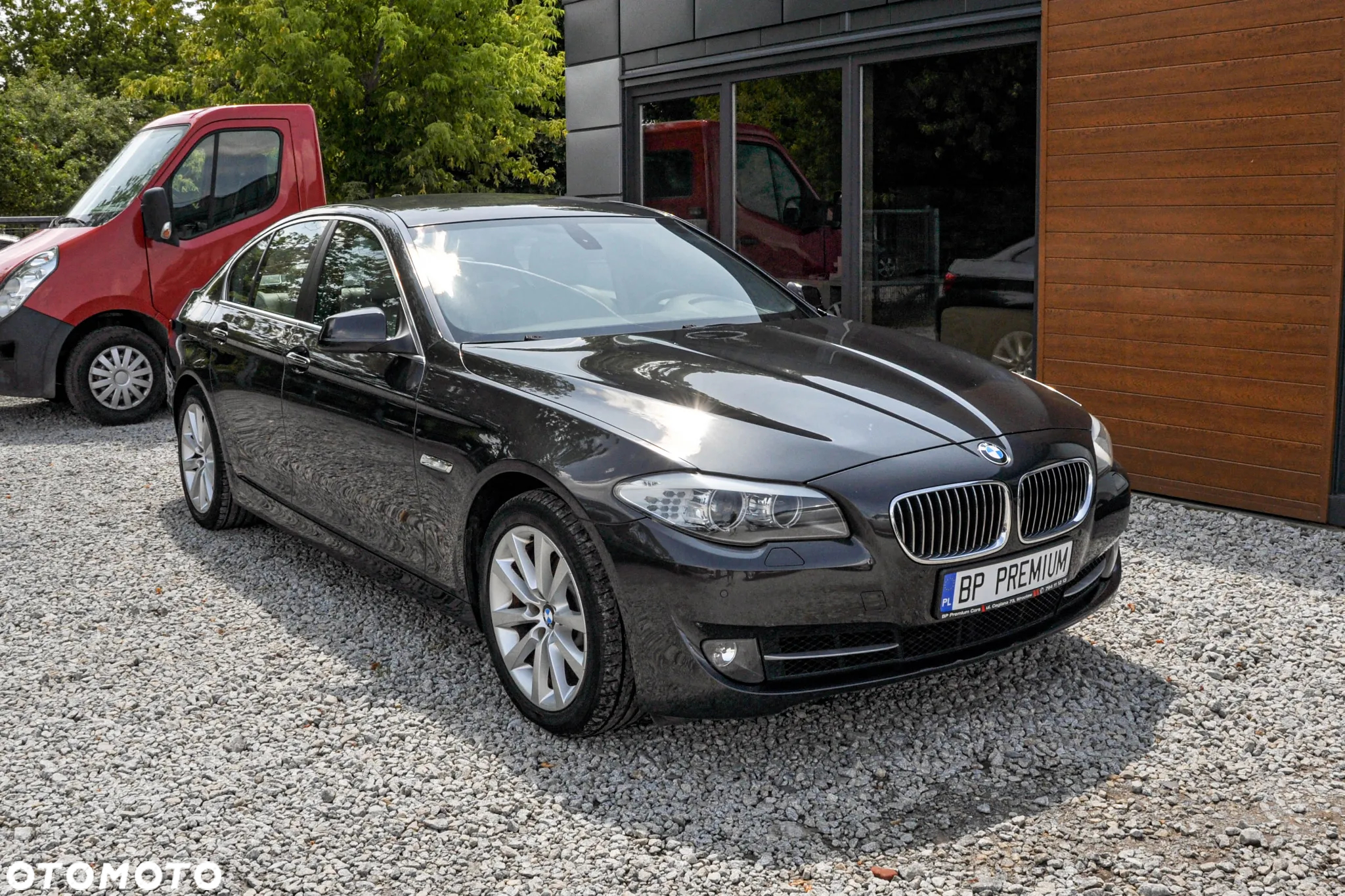BMW Seria 5 520i - 6