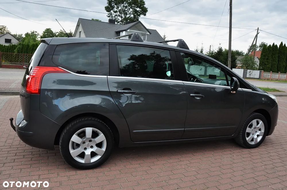 Peugeot 5008 120 VTi Premium - 5